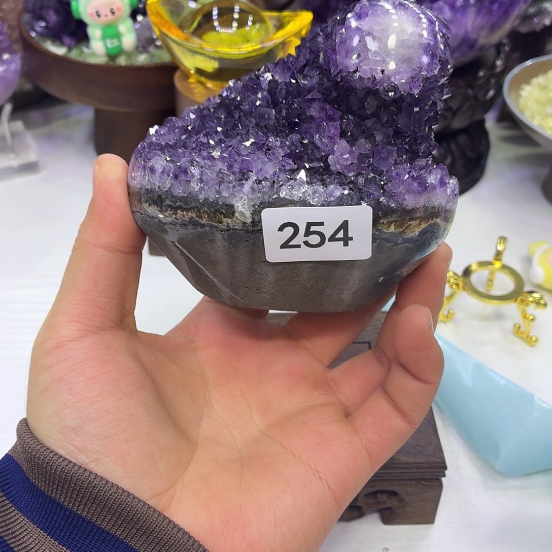 未镶嵌大型摆件（非配饰）水晶