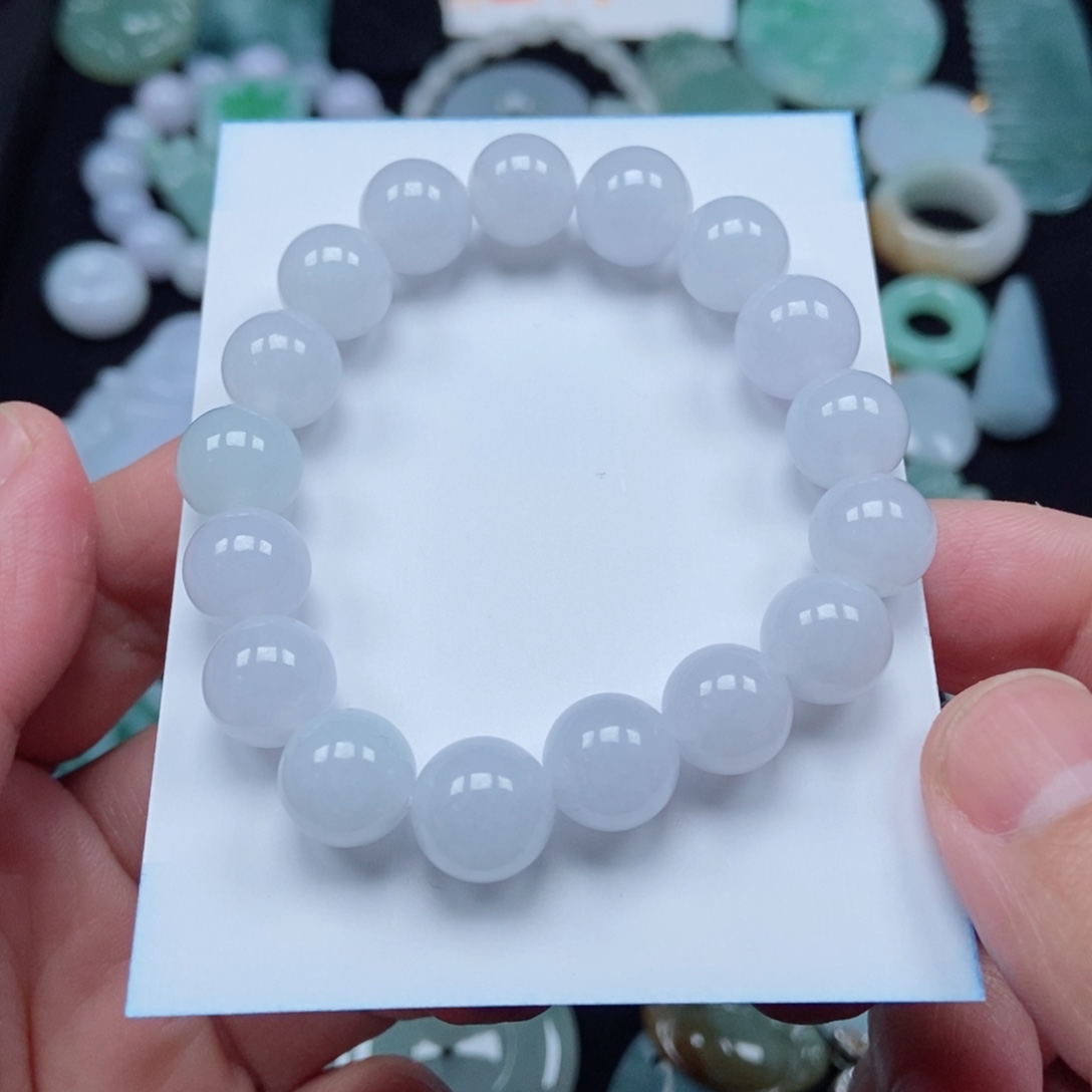 翡翠颈饰未镶嵌珠串