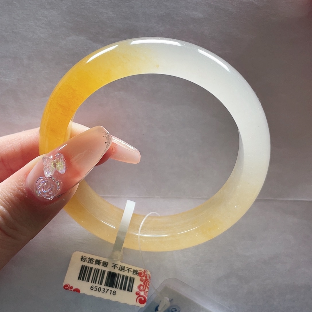 石英质玉手镯未镶嵌彩*?九九59