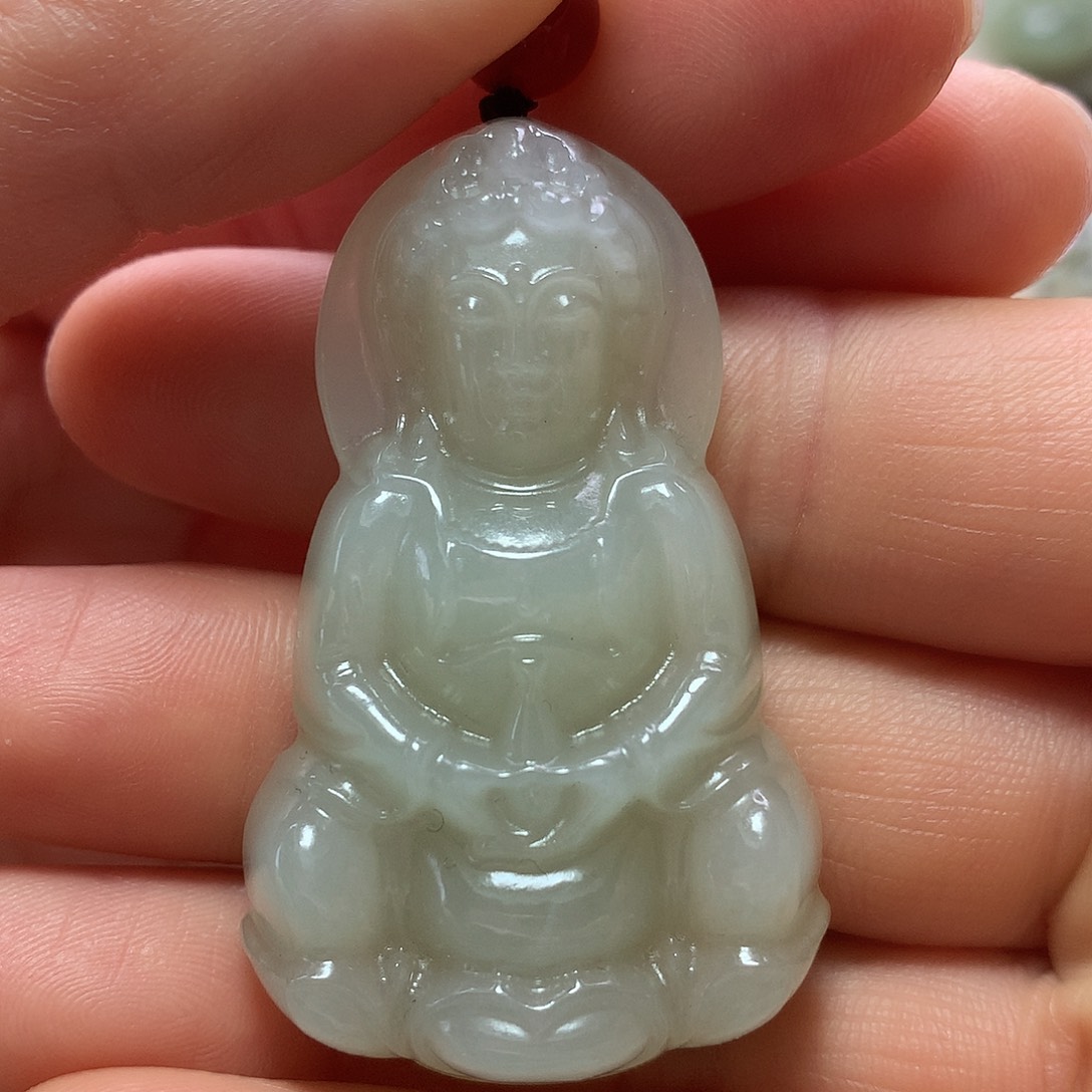 行***卒和田玉未镶嵌颈饰