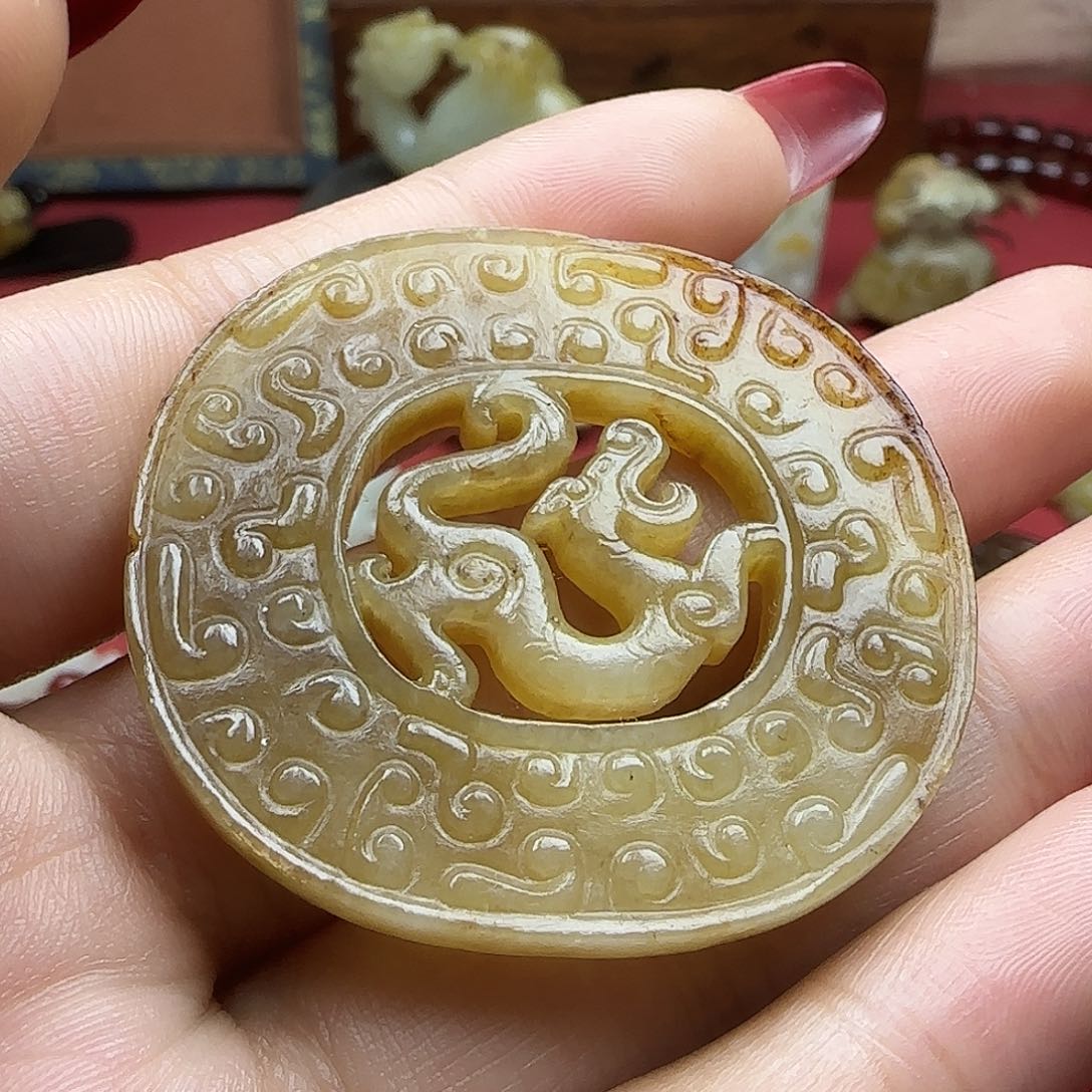 你***师和田玉未镶嵌挂件