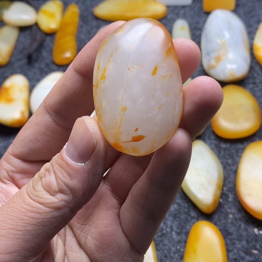 【闪购商品】和田玉颈饰未镶嵌