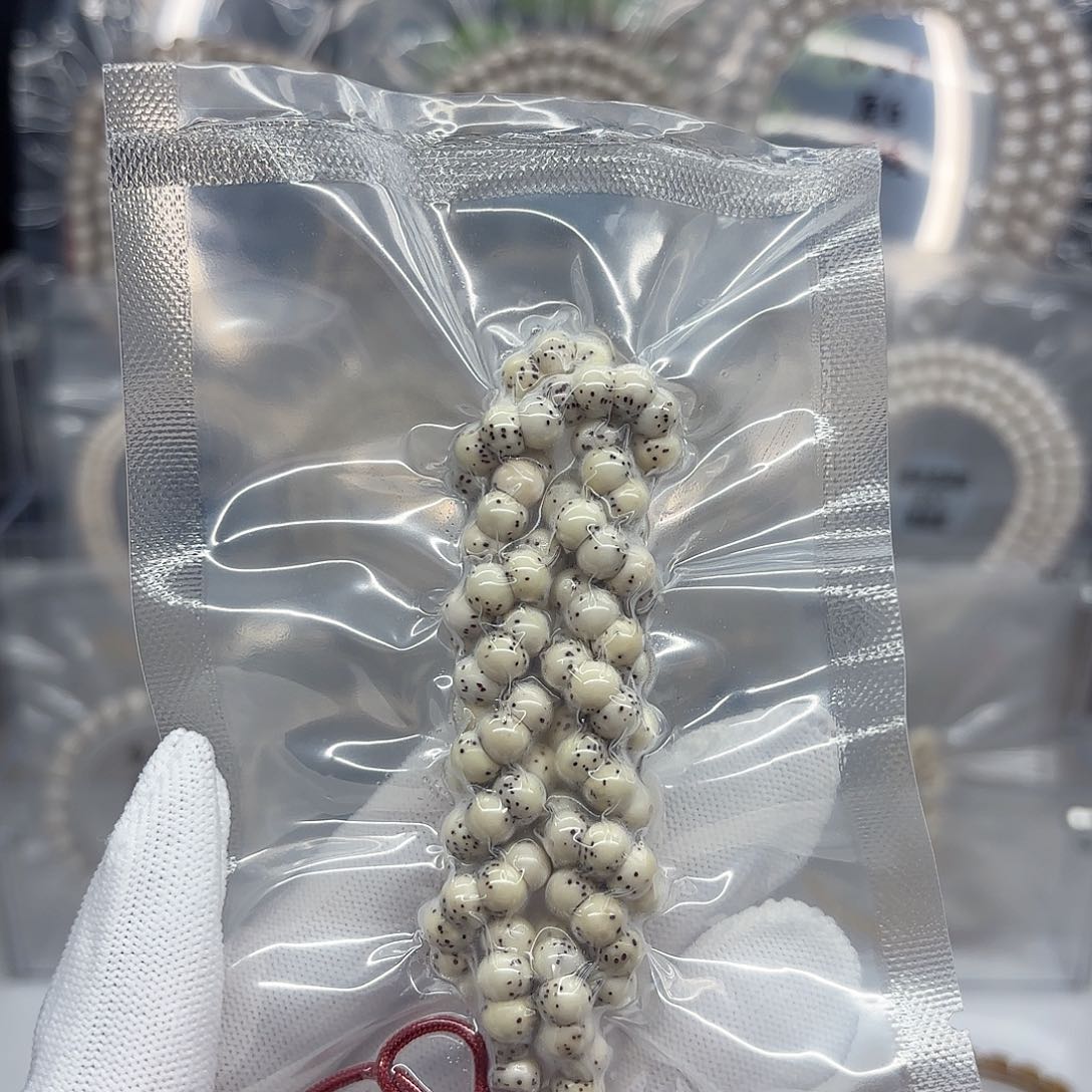 星月菩提吊坠6mm石玉肥肠