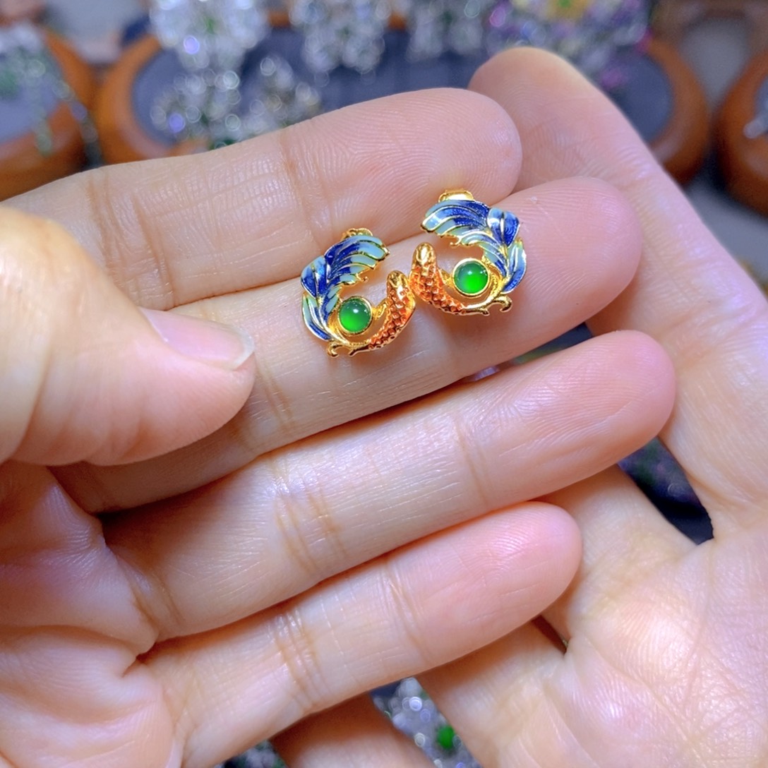 翡翠颈饰银S925镶嵌天然翡翠