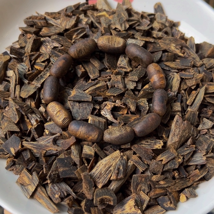 沉香沉香碎屑奇楠留疤白棋老料