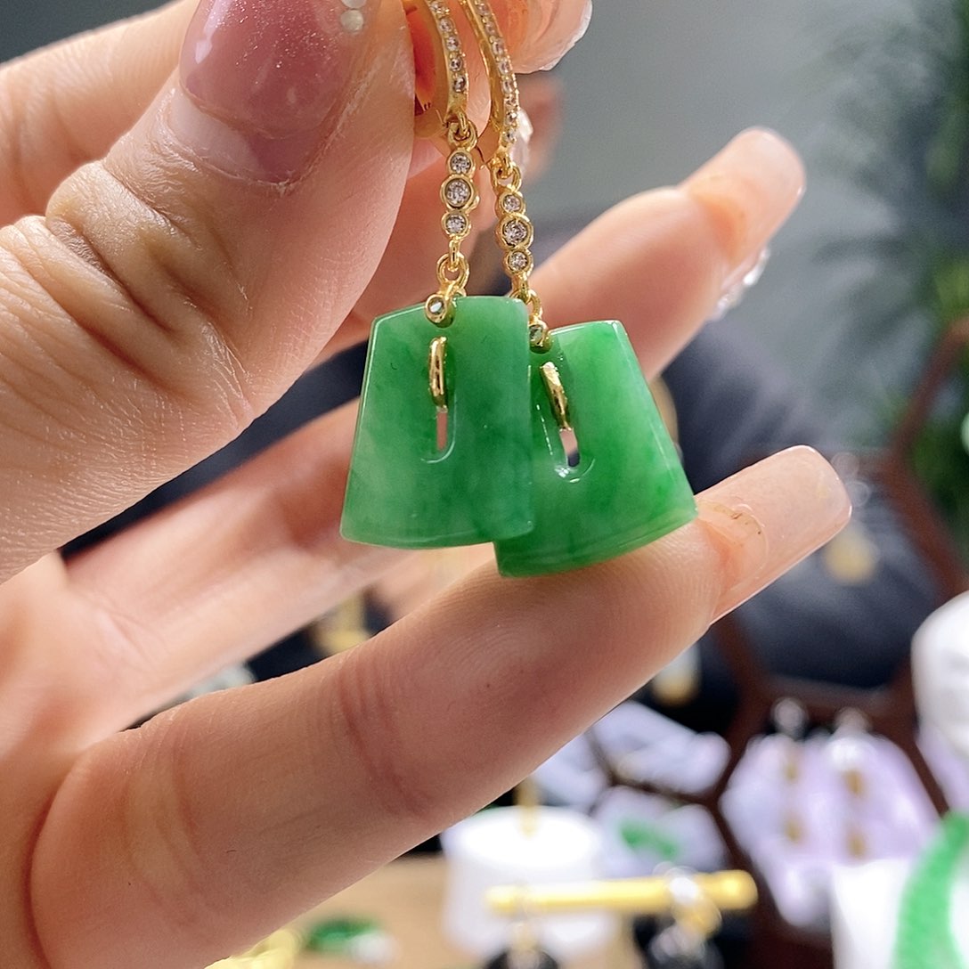翡翠耳饰银S925镶嵌翡翠