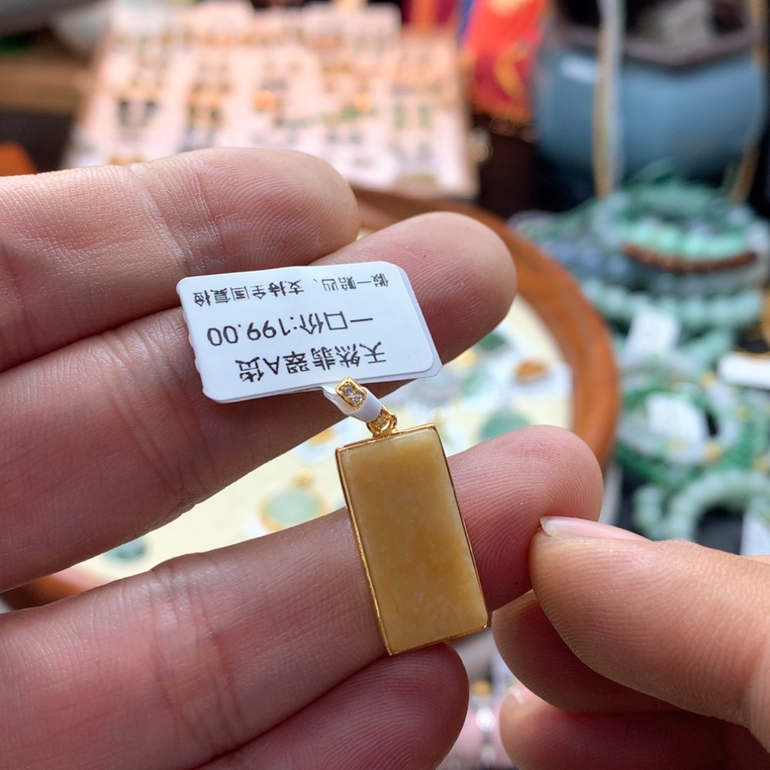 颈饰银S925镶嵌翡翠
