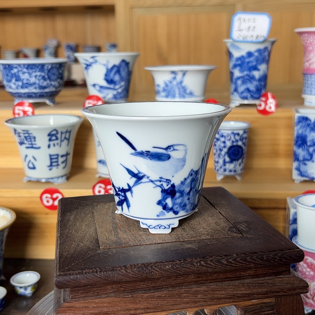 墨奈手绘陶瓷花盆口8.3高7.3