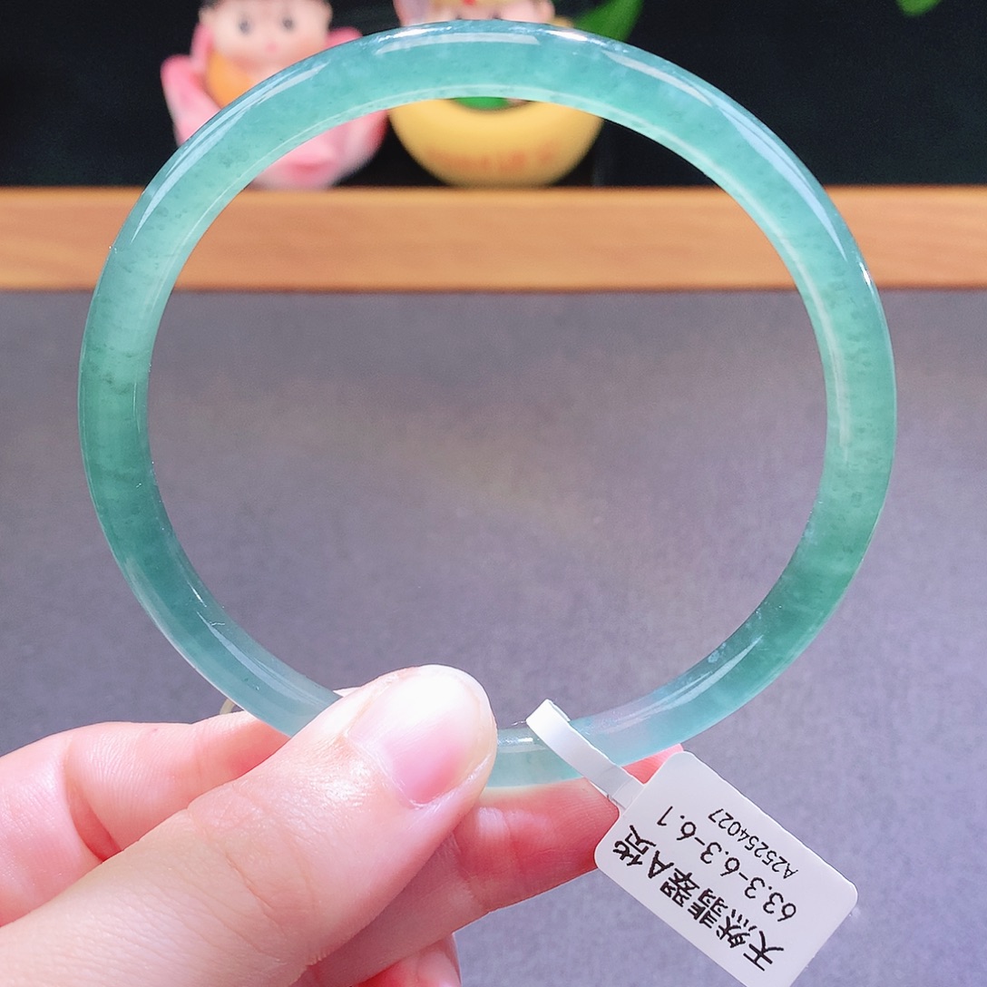 翡翠未镶嵌手镯天然翡翠