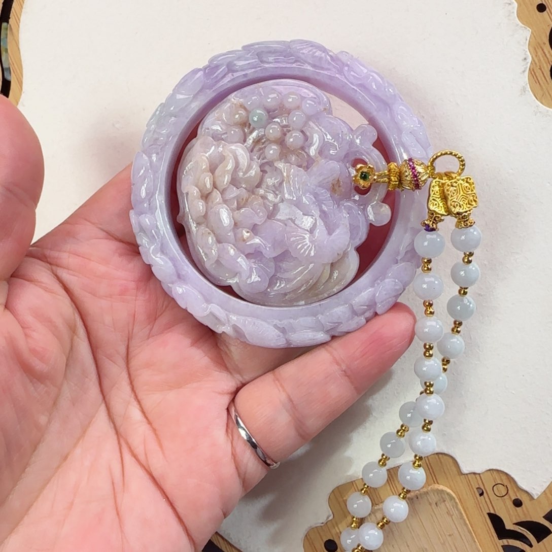 翡翠颈饰未镶嵌仿古