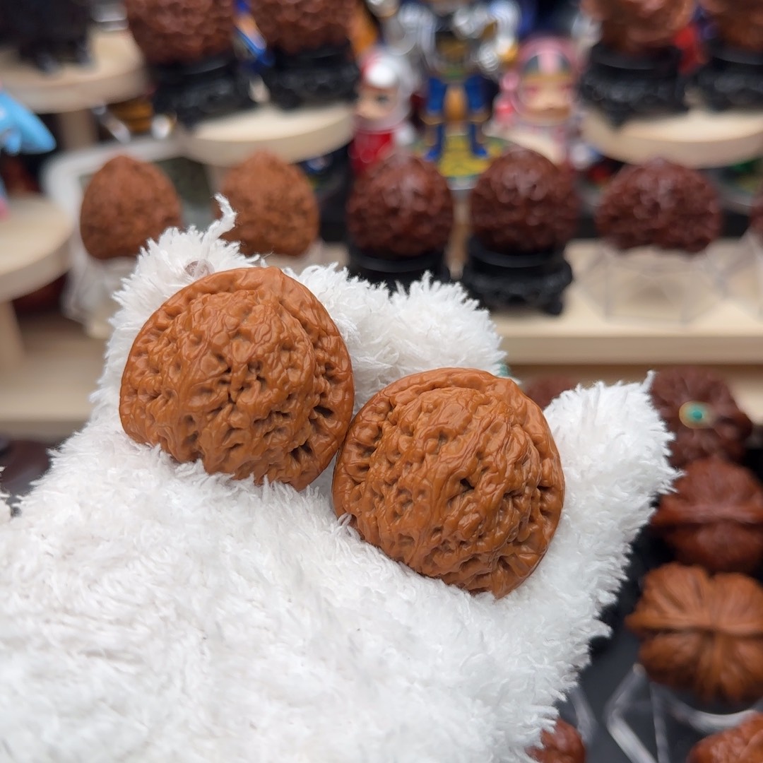 文玩核桃吊坠一*哥40全品金公子