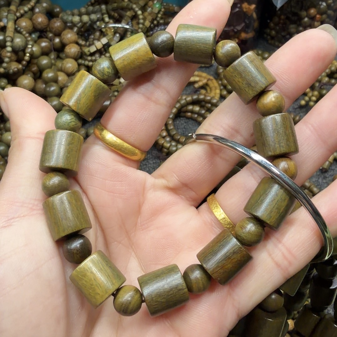 染料紫檀（血檀）无事牌