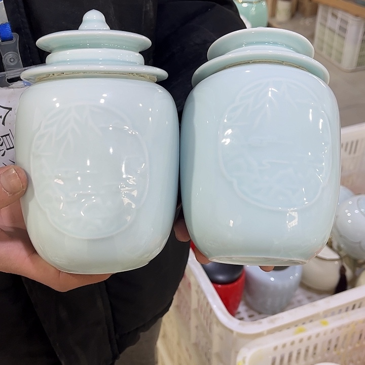 摆件陶瓷茶叶罐陶瓷密封罐