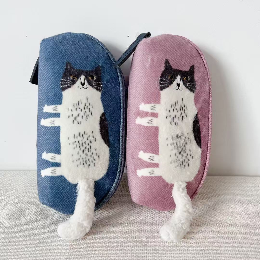 <小盒专属>两色日本眼镜盒刺绣爬猫眼镜包卡包零钱包刺绣工艺