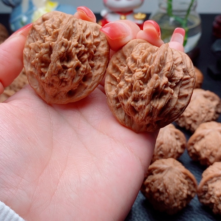 文玩核桃把件麦虎42