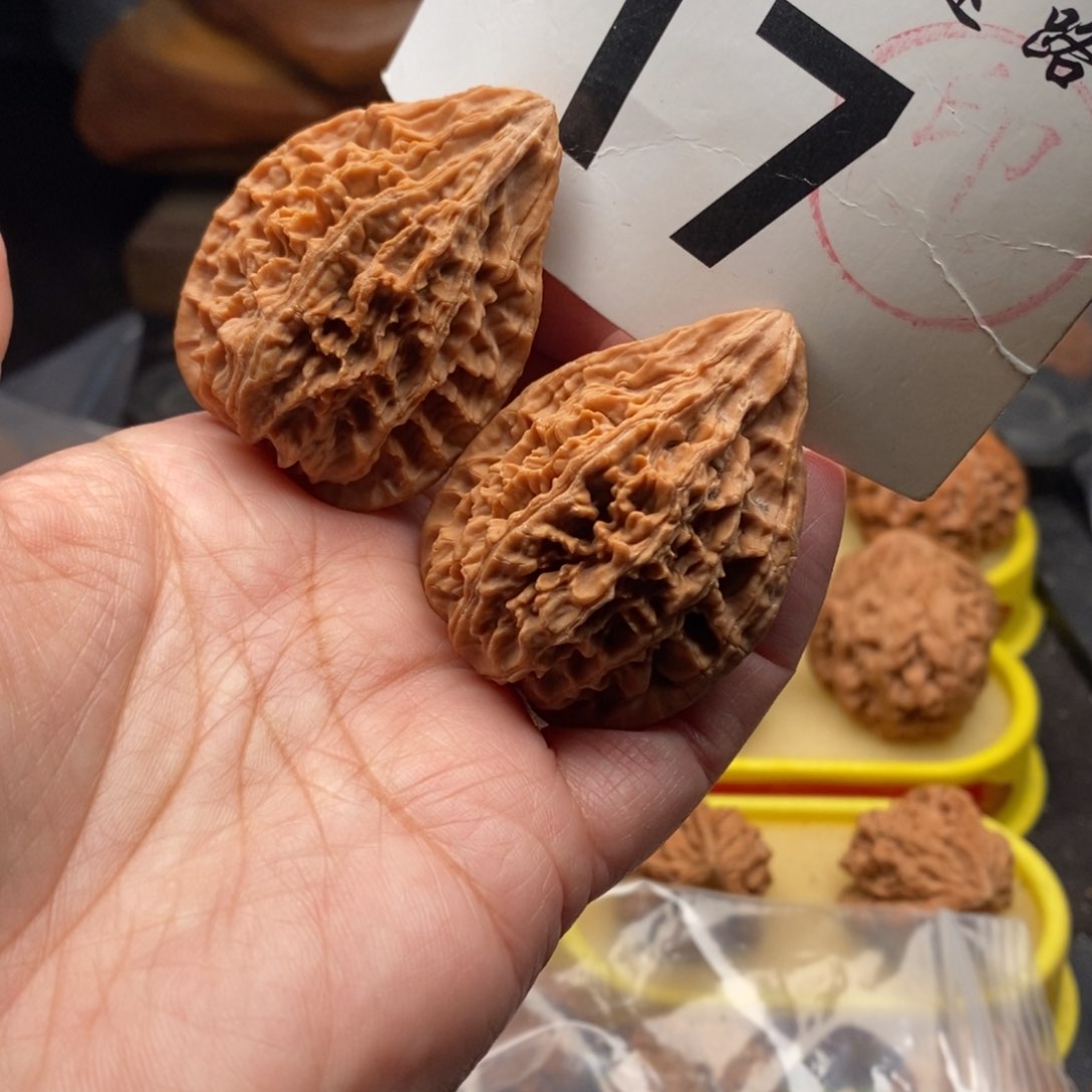 把件文玩核桃38柳叶鸭嘴