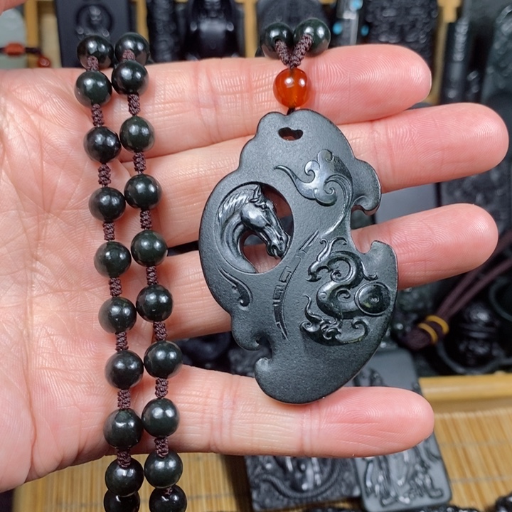 和田玉挂件未镶嵌