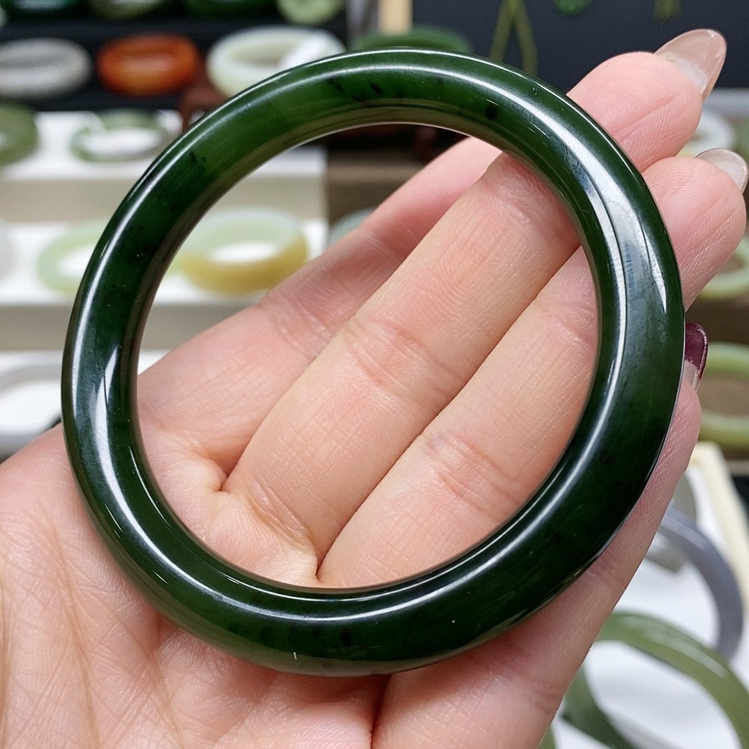 【闪购商品】和田玉（碧玉）手镯未镶嵌心**翔