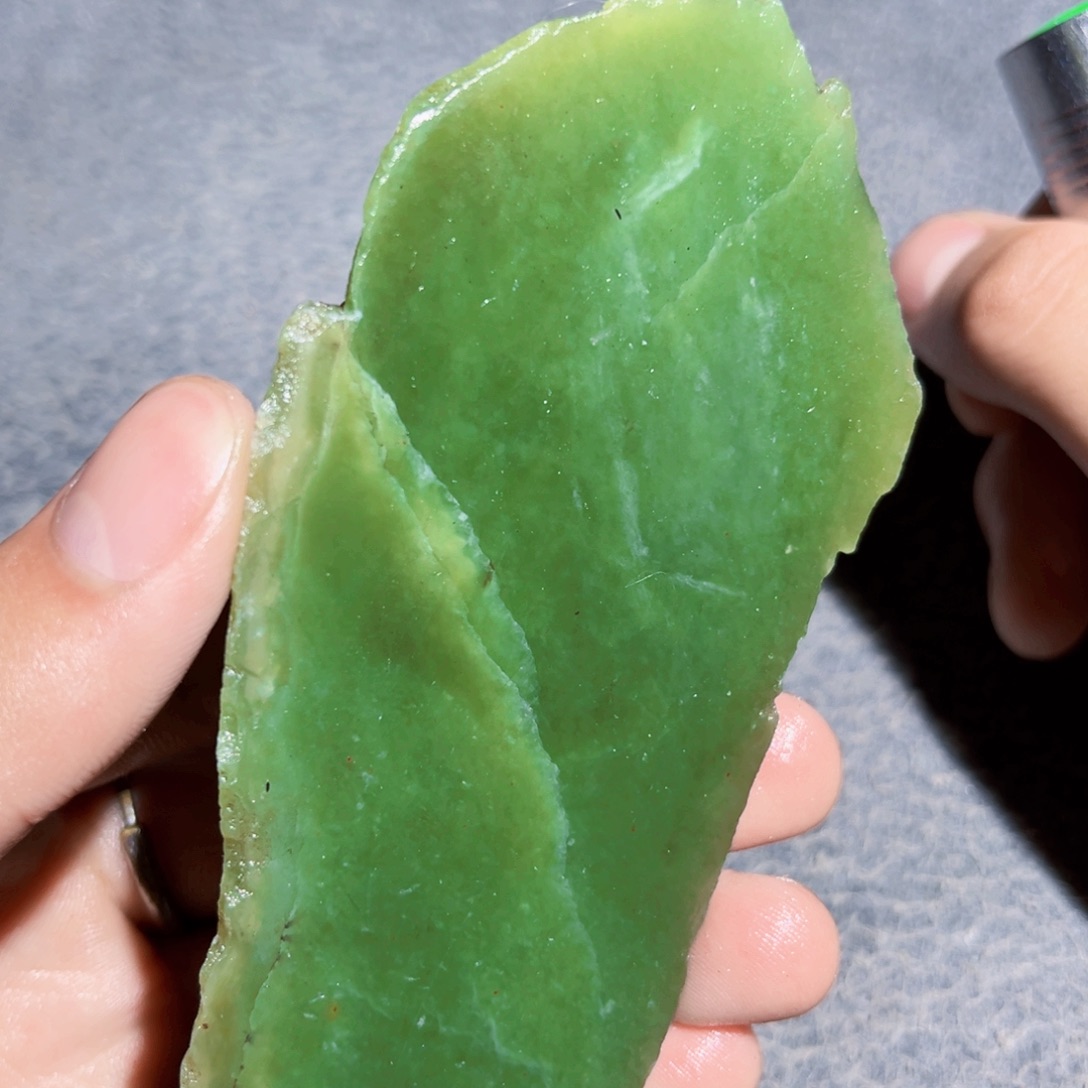 和田玉（糖玉）未镶嵌珠宝奇石