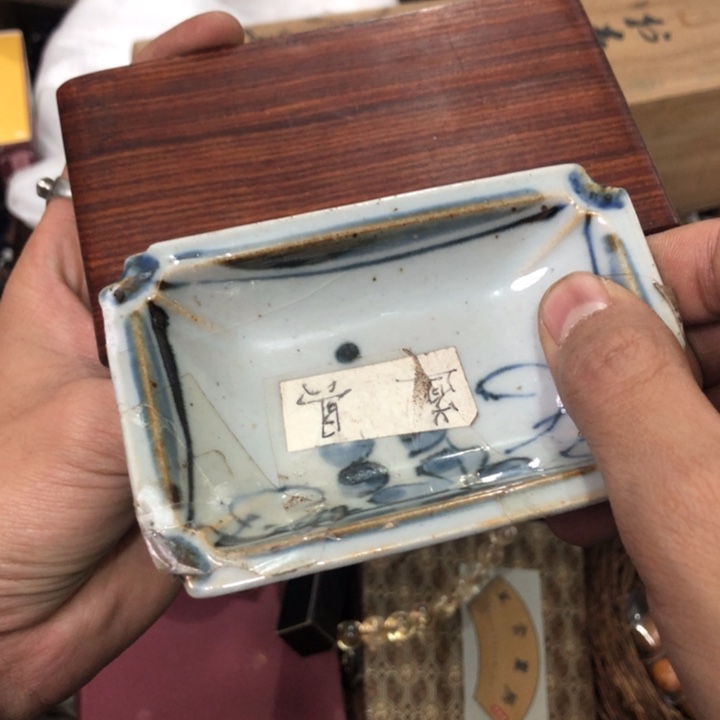 陶瓷孤品单件车里拍