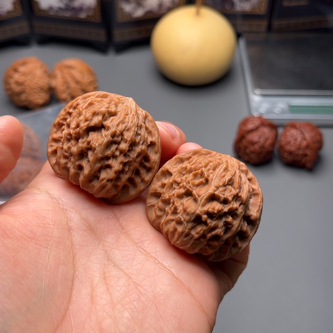 文玩核桃吊坠41尺磨盘