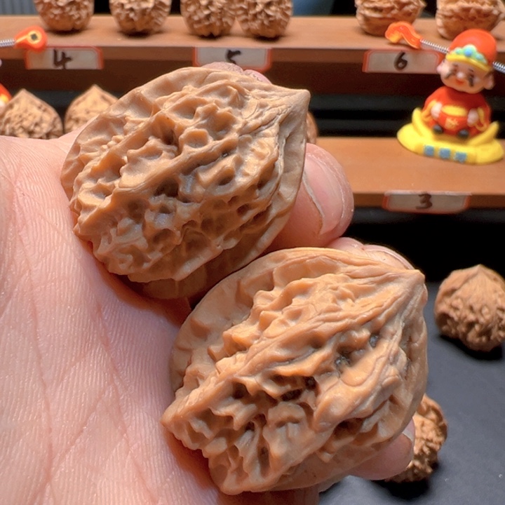 吊坠文玩核桃龙骨