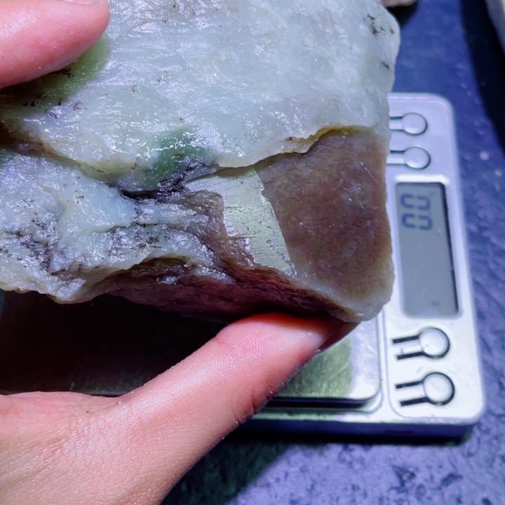 和田玉未镶嵌珠宝半成品