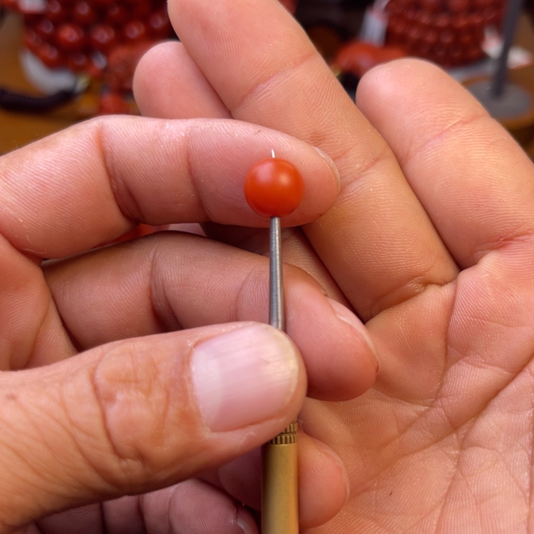 胖***杰南红玛瑙未镶嵌保山精工圆珠卡10mm