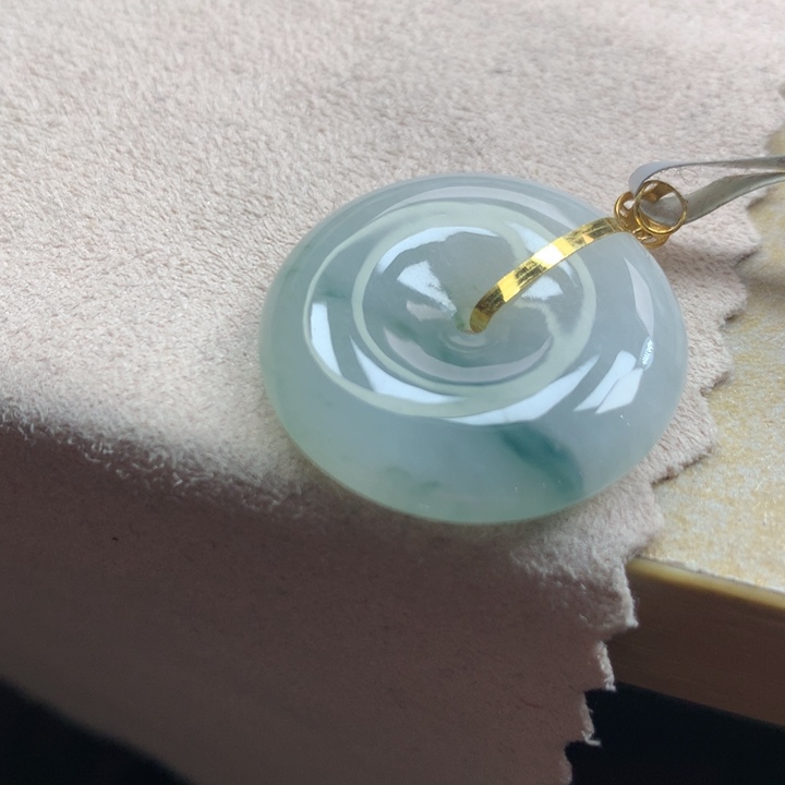 翡翠颈饰18K金镶嵌　