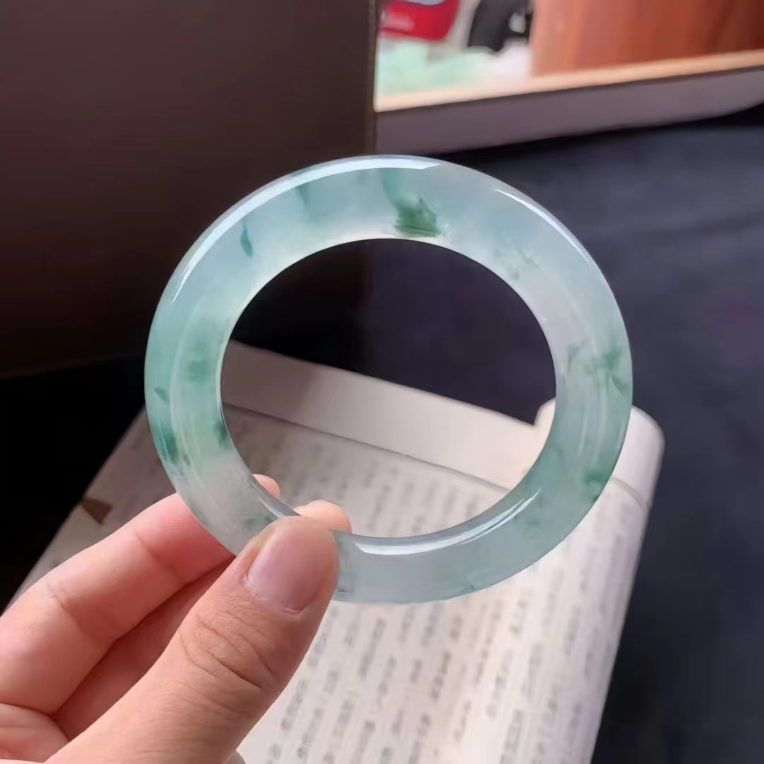 天然翡翠手镯A货 圈口测量客服