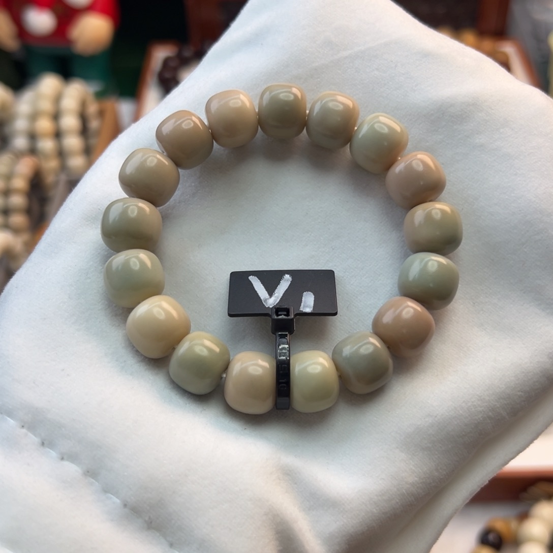 菩提根/象牙果手串卡13桶珠微瑕1