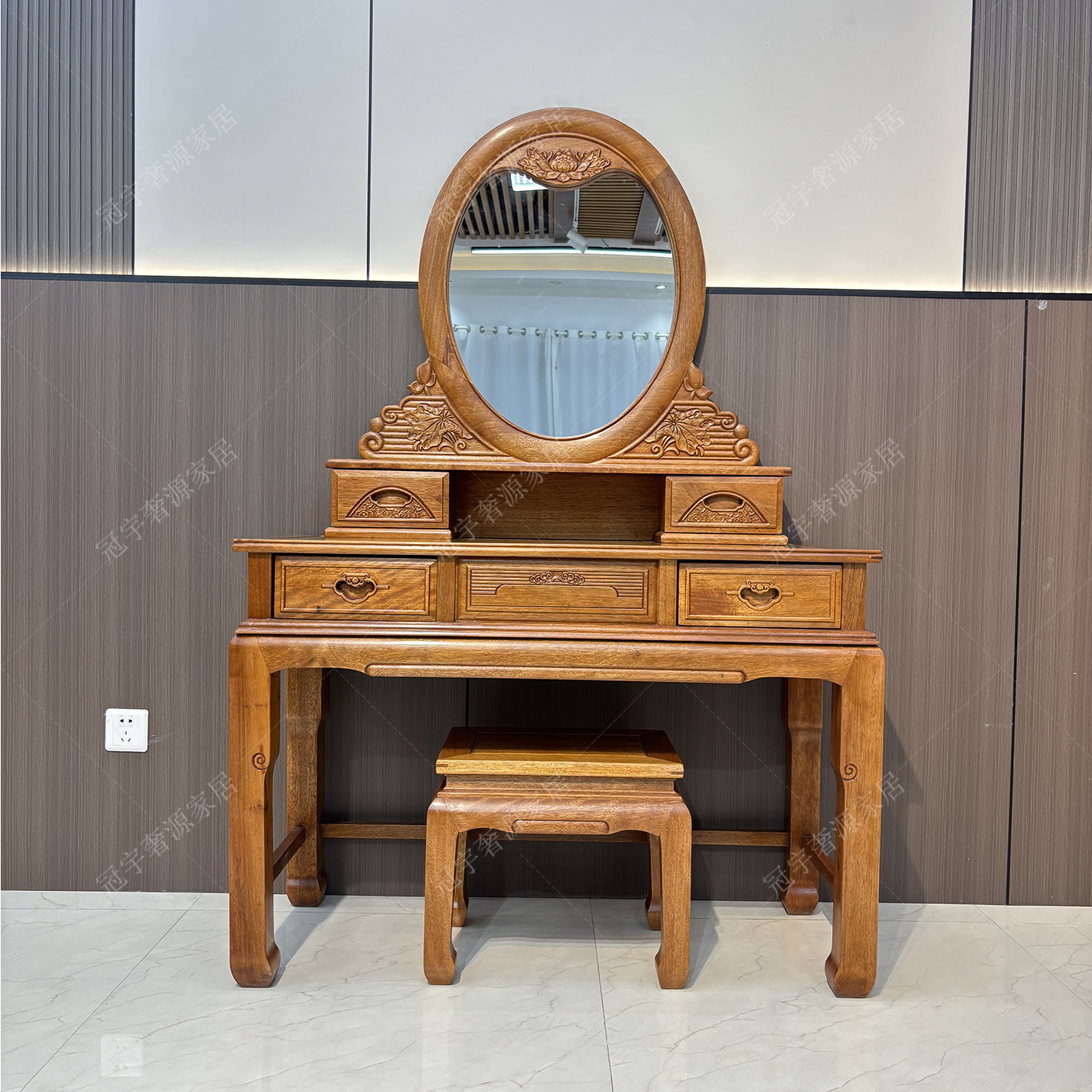 红檀木全实木简约储藏梳妆台配马脚凳子带镜木蜡油古典风雕花工艺