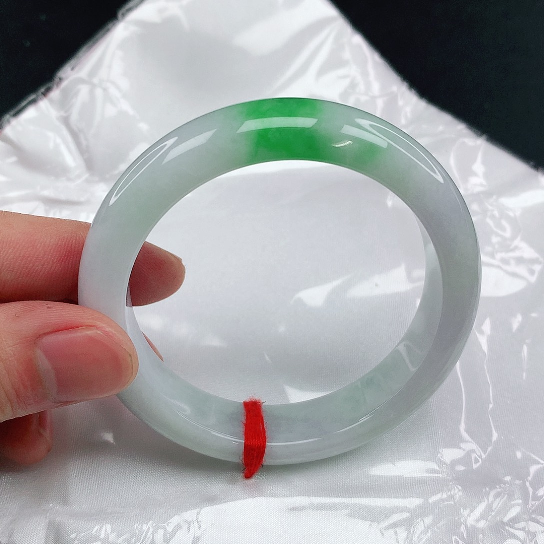 翡翠手镯未镶嵌圈54.5。0A04