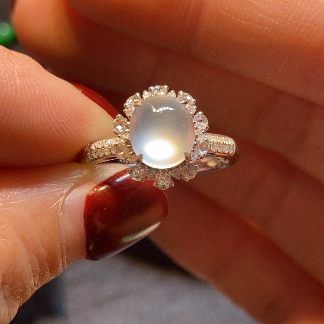 翡翠戒指未镶嵌玻璃种蛋面戒指