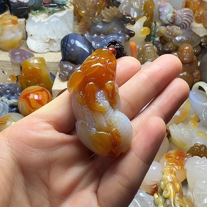 玛瑙/玉髓未镶嵌饰品