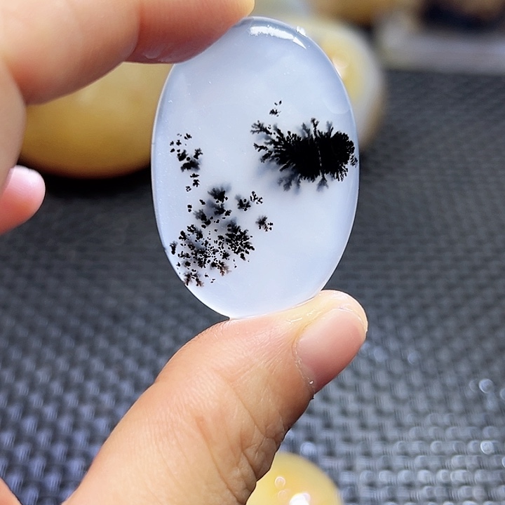 玛瑙/玉髓未镶嵌珠宝半成品