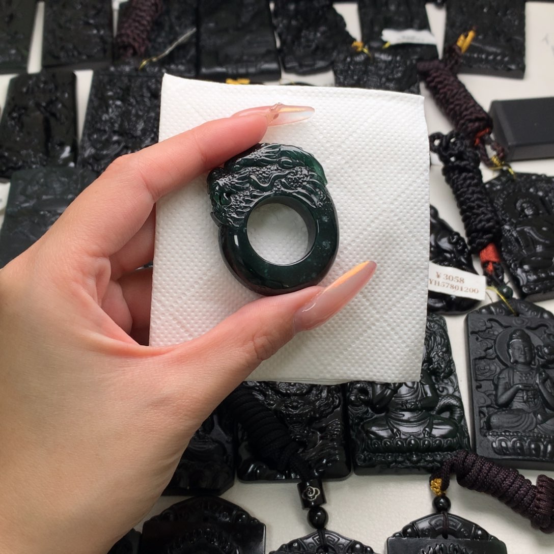 翡翠未镶嵌挂件天然a货钢琴黑挂件