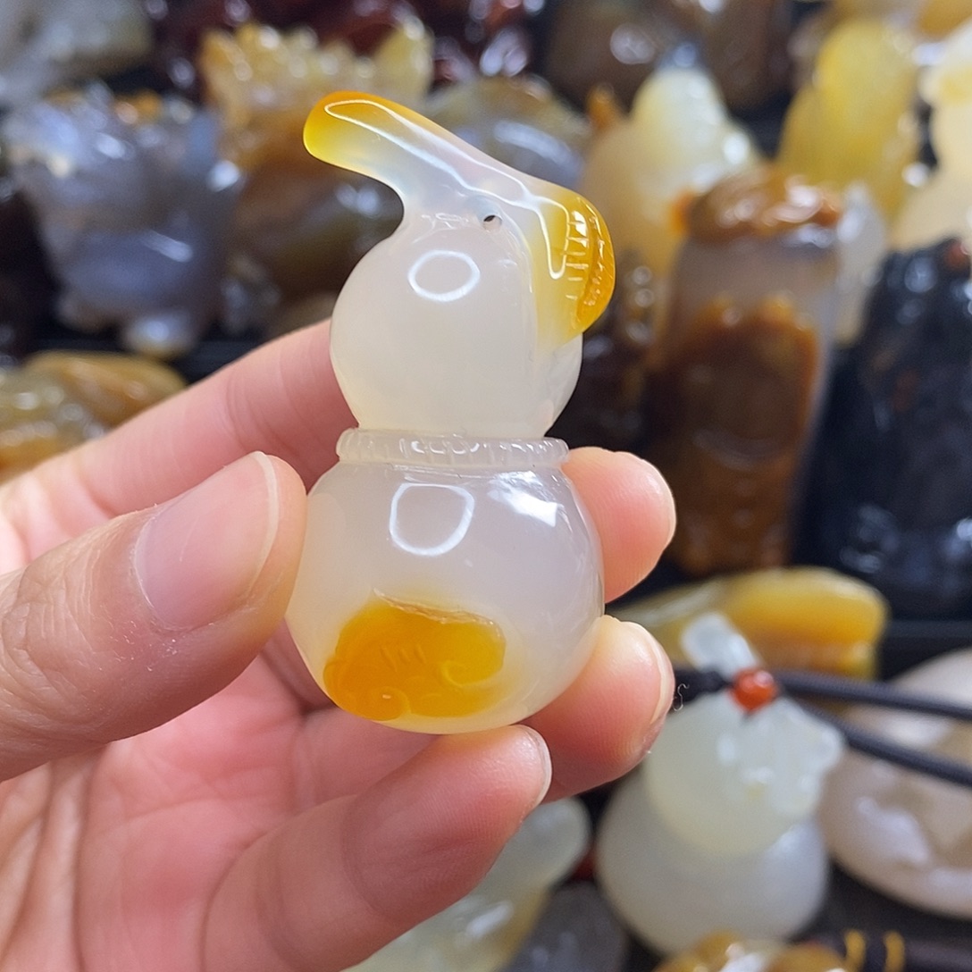 伯***乐玛瑙/玉髓未镶嵌吊坠