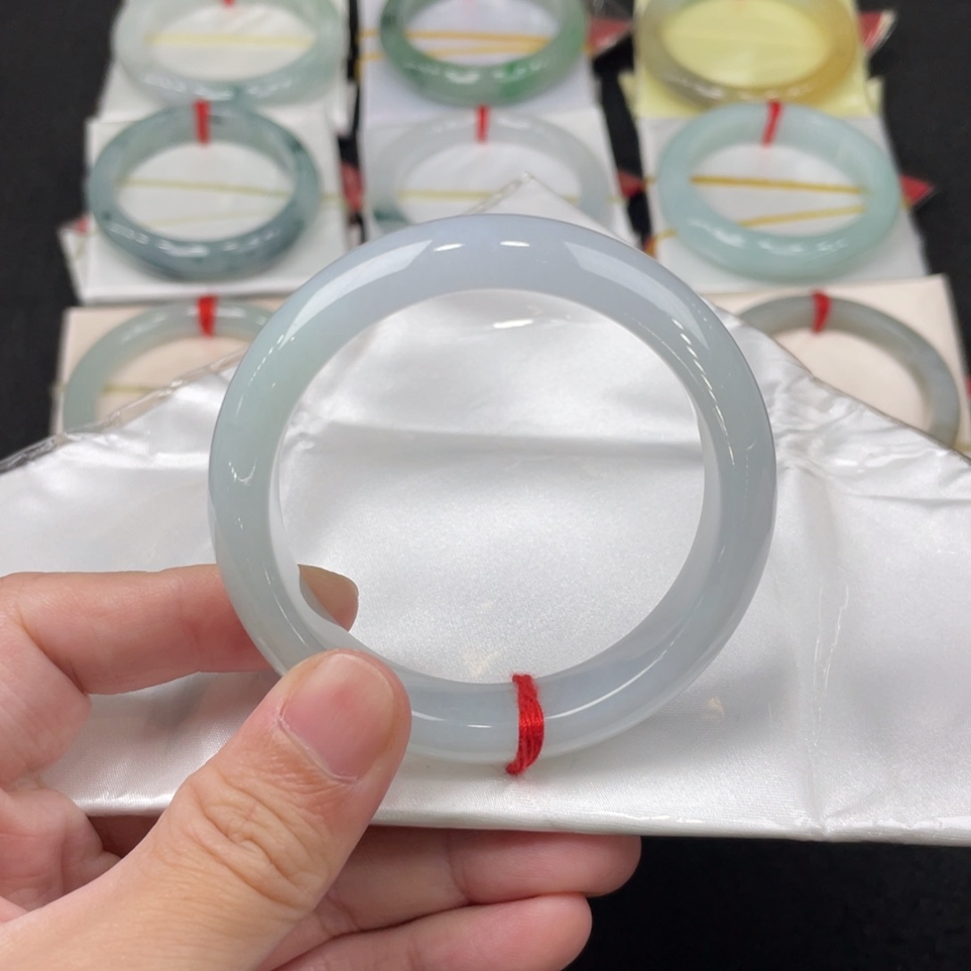 翡翠手镯未镶嵌54正圈