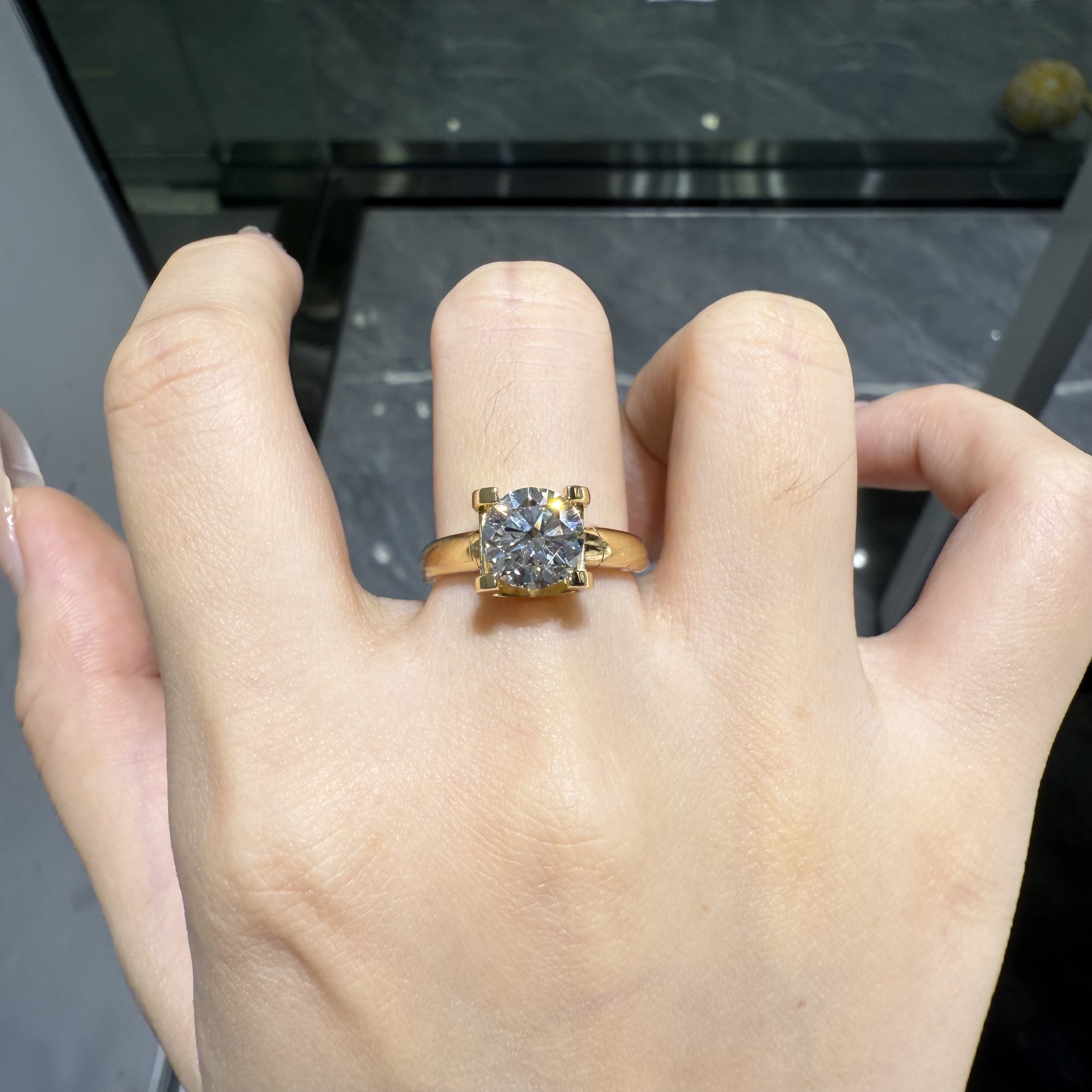 实验室培育钻石18K金k黄牛头戒指简约经典送女友送老婆新年配饰