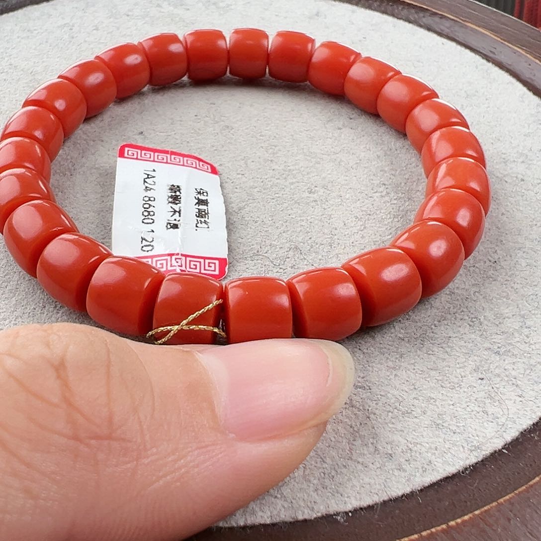 南红玛瑙手串未镶嵌