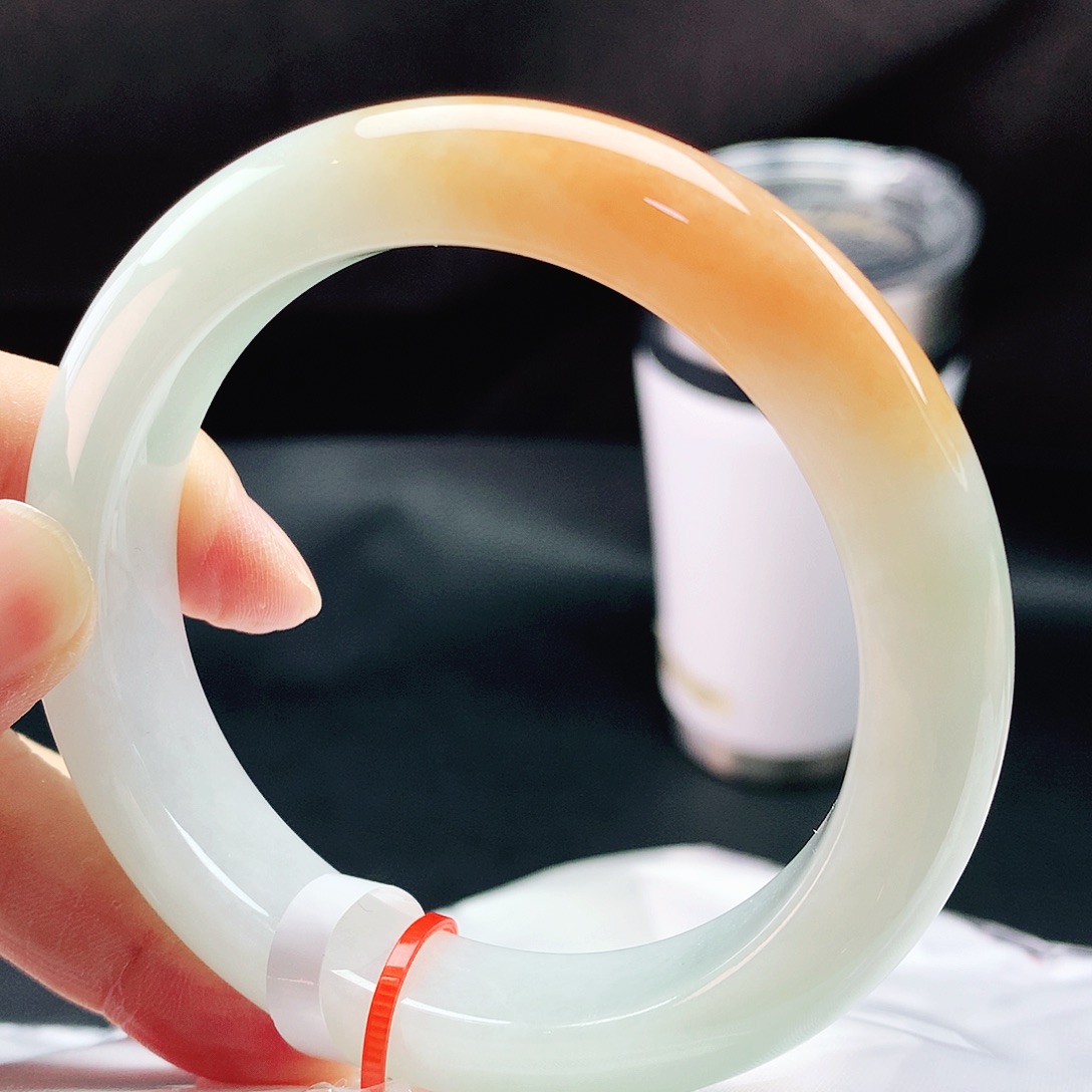 未镶嵌手镯翡翠58圈