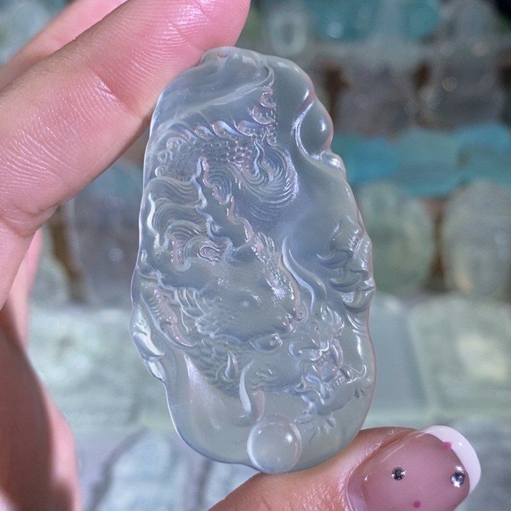 岫玉吊坠未镶嵌吊坠