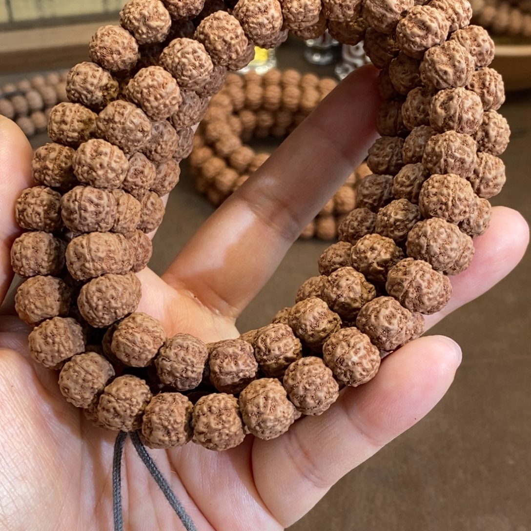 吊坠金刚菩提精挑玉龙梅花108