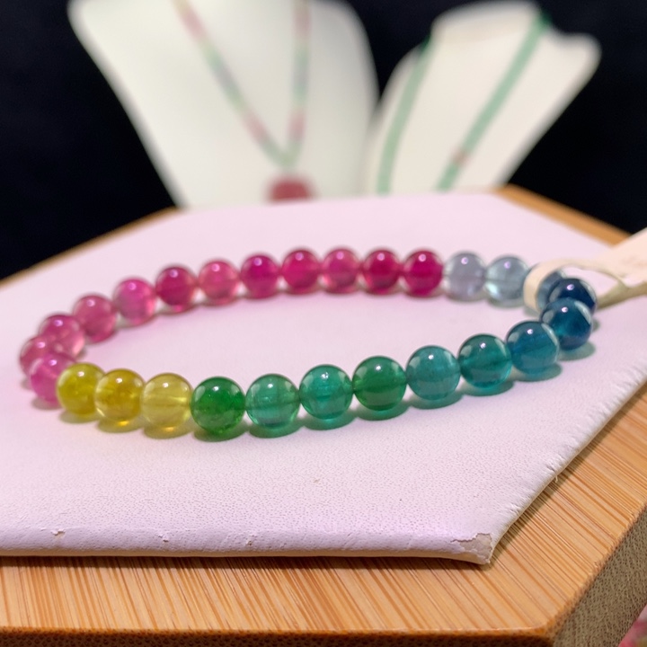 双色碧玺手链未镶嵌