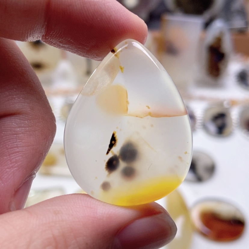 【闪购商品】玛瑙/玉髓颈饰未镶嵌