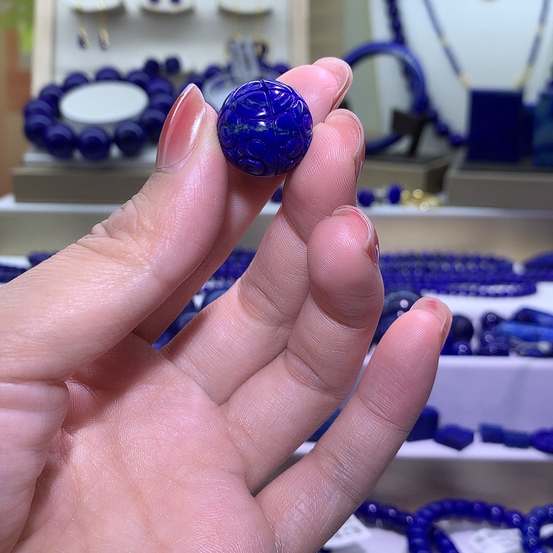 青金石未镶嵌天然原矿回纹珠16.9 m