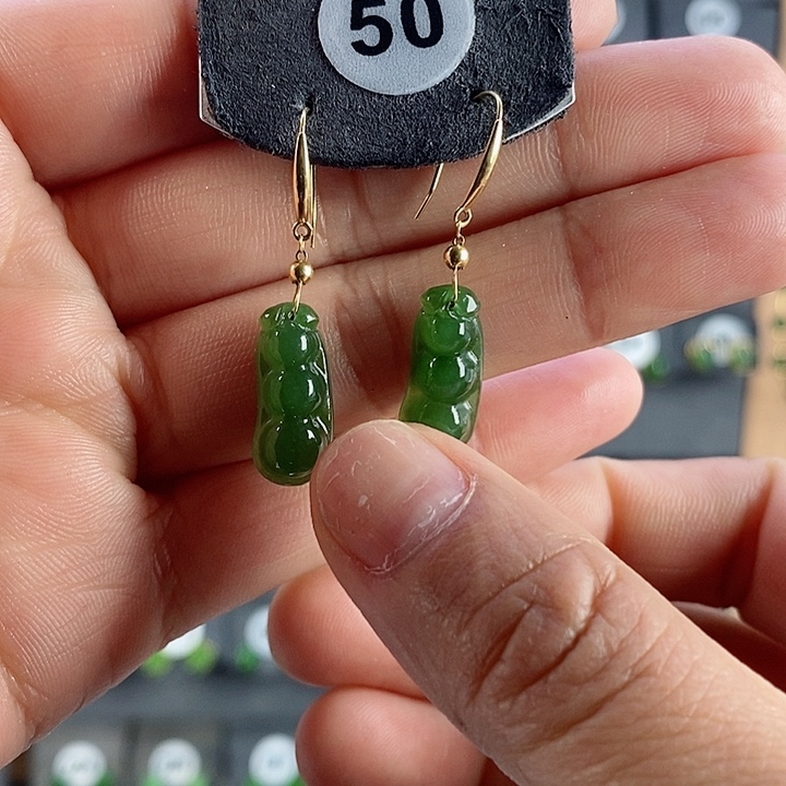 和田玉耳饰18K金镶嵌