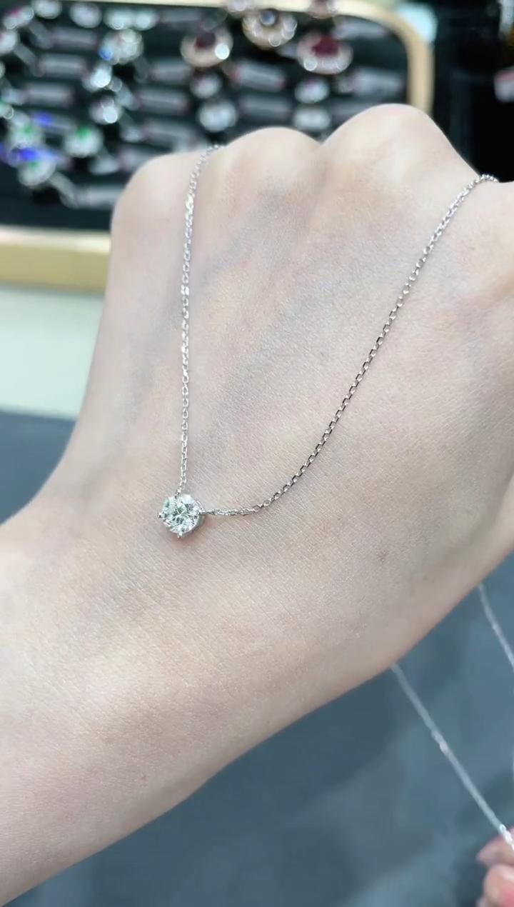 18K金镶嵌钻石项链 约0.50ct