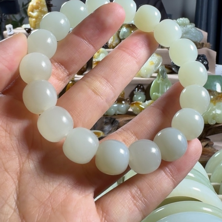 和田玉（糖玉）未镶嵌挂件